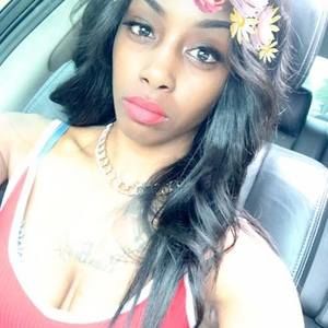 Meet your Posher, Ahsaki